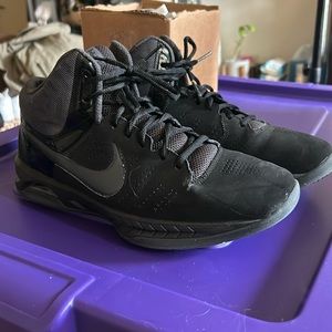 Nike Men's Air Visi Pro 6 Triple Black Nubuck Basketball Shoes SIZE 10 US